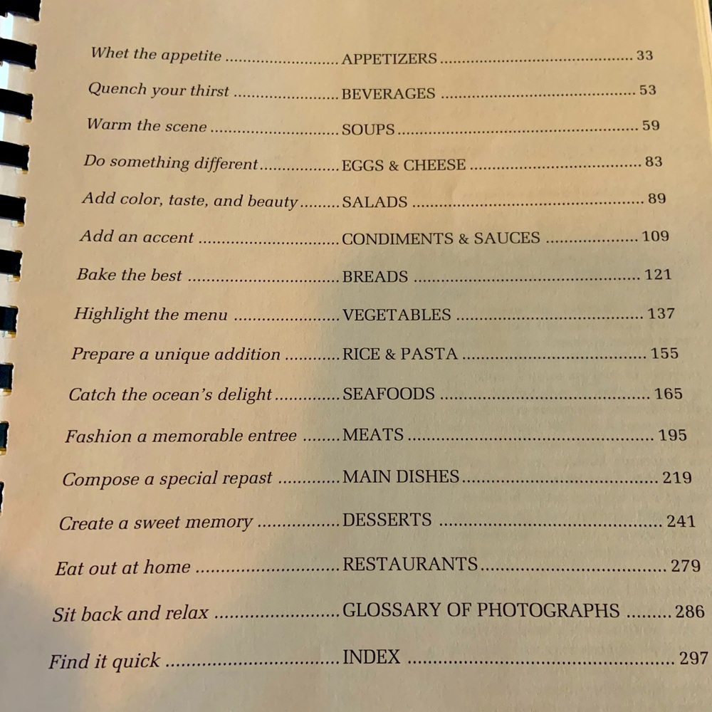 Cane River's Louisiana Living Cookbook & Southern Table Cookbook Paula Dean - Picture 4 of 12